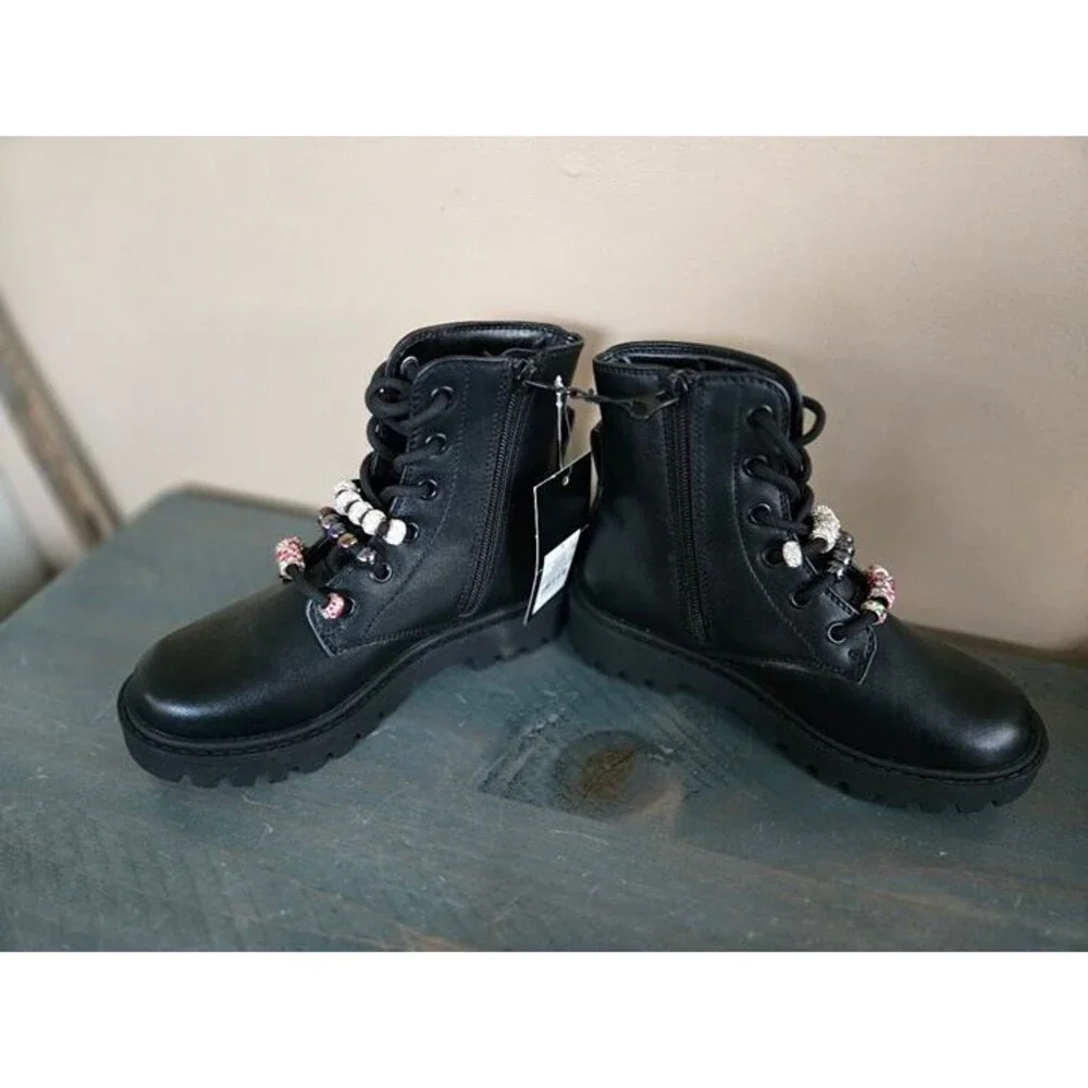 Art Class Bronx Girls Combat Boots - Girls size 1 - NEW